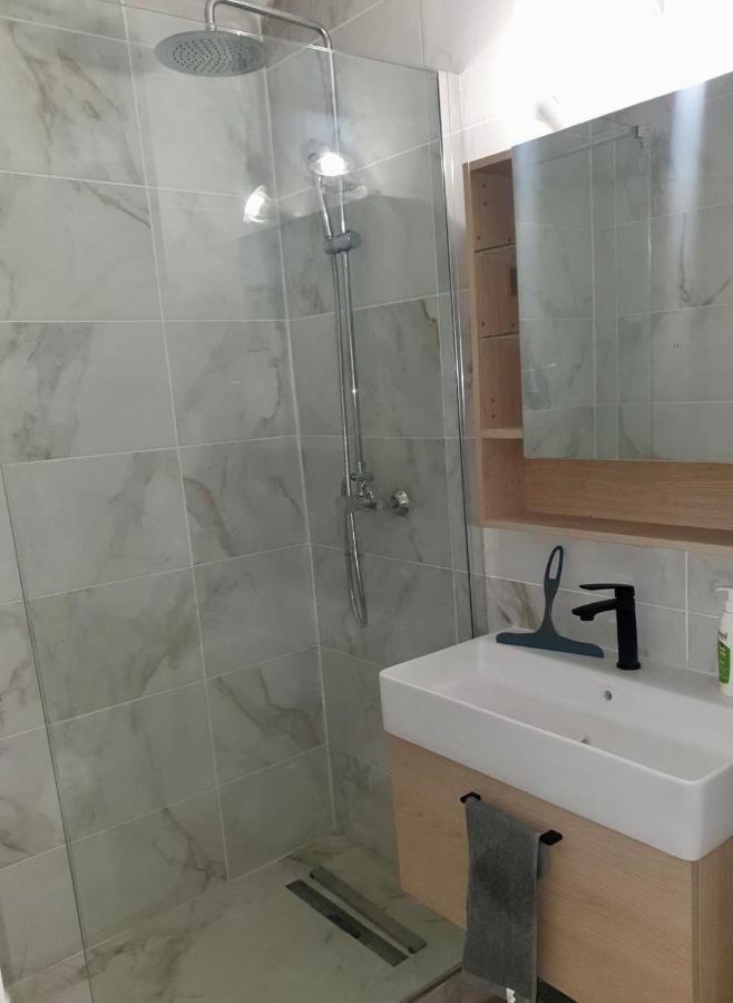 Appartamento Ti Kaz'Eta Sainte-Anne  Esterno foto
